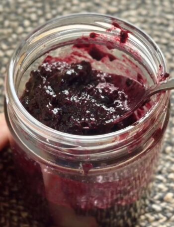 date-sweetened blueberry jam in jar